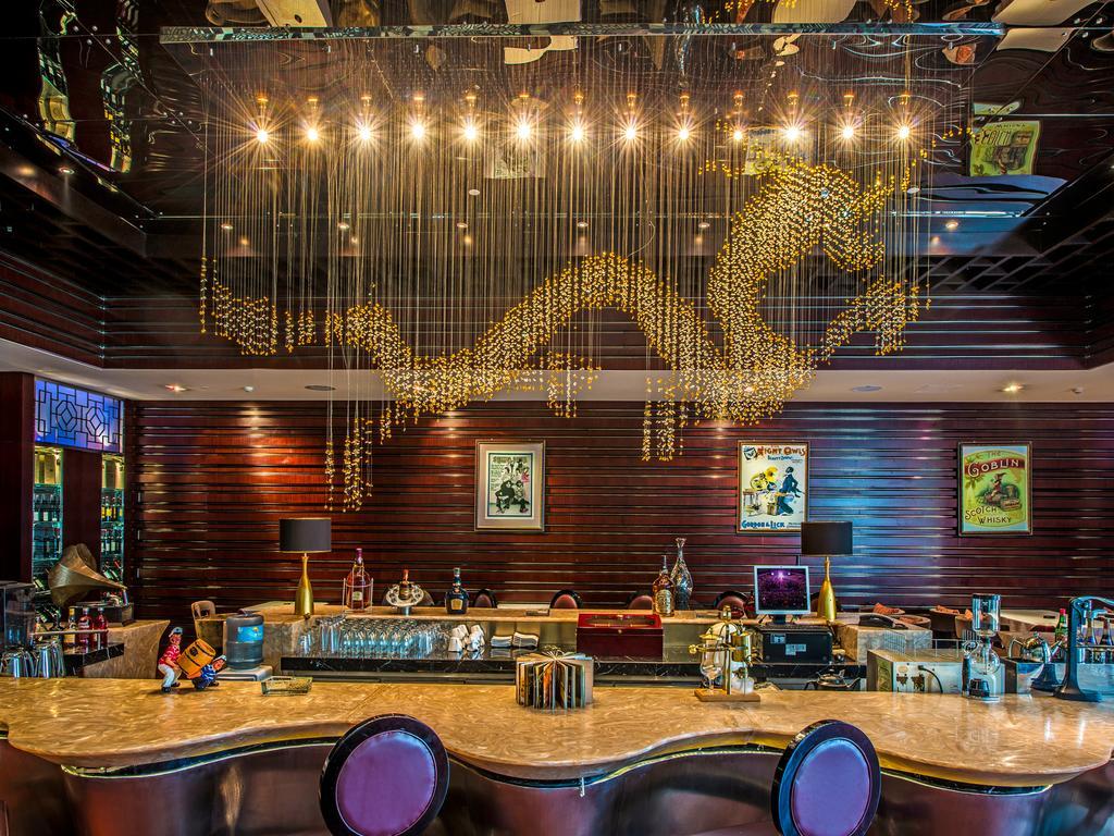 שיג'יאז'ואנג Hebei Hotel Zhongmao Haiyue Hotel מראה חיצוני תמונה