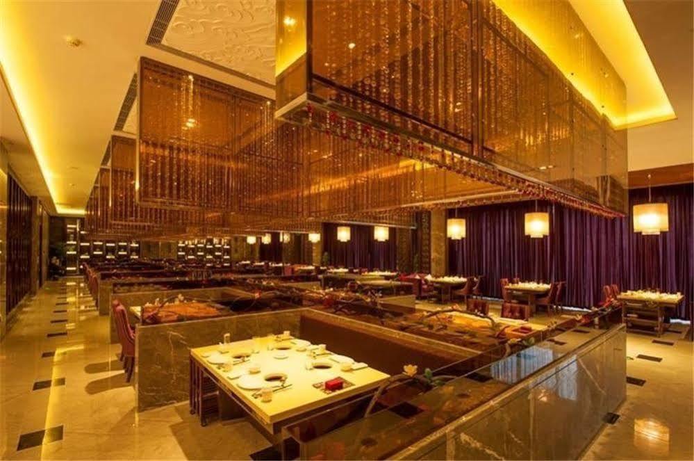 שיג'יאז'ואנג Hebei Hotel Zhongmao Haiyue Hotel מראה חיצוני תמונה
