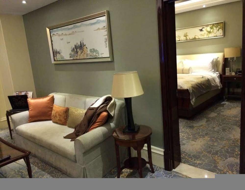 שיג'יאז'ואנג Hebei Hotel Zhongmao Haiyue Hotel מראה חיצוני תמונה