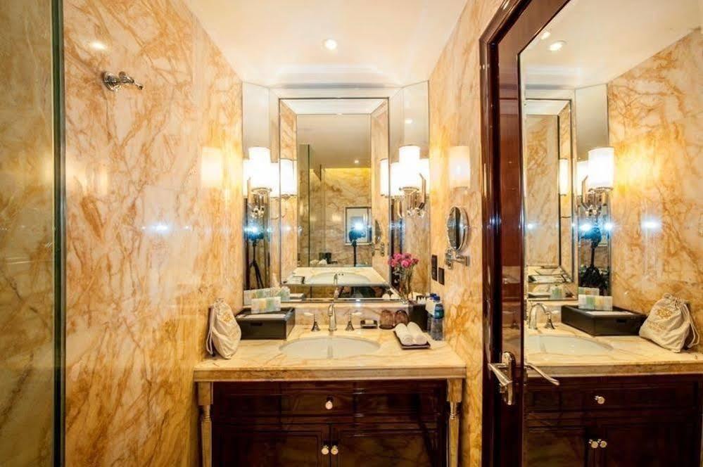 שיג'יאז'ואנג Hebei Hotel Zhongmao Haiyue Hotel מראה חיצוני תמונה