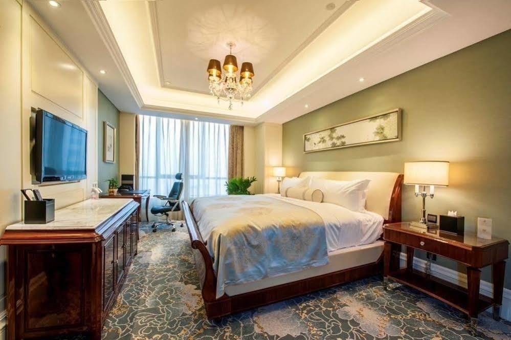 שיג'יאז'ואנג Hebei Hotel Zhongmao Haiyue Hotel מראה חיצוני תמונה