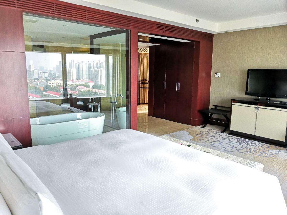 שיג'יאז'ואנג Hebei Hotel Zhongmao Haiyue Hotel מראה חיצוני תמונה