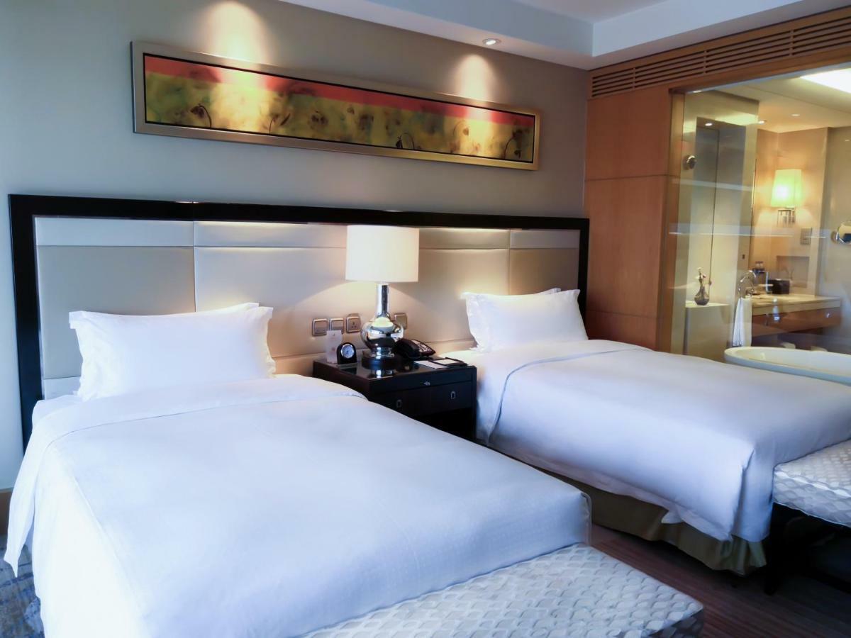 שיג'יאז'ואנג Hebei Hotel Zhongmao Haiyue Hotel מראה חיצוני תמונה
